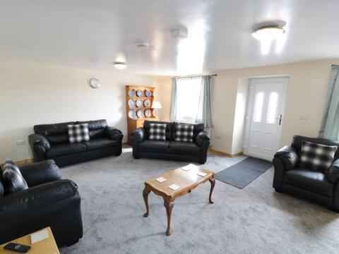 Ty Rhos, Farm Stay, Sleeps 4, Rhoshirwaun 2 Miles From Aberdaron Bagian luar foto